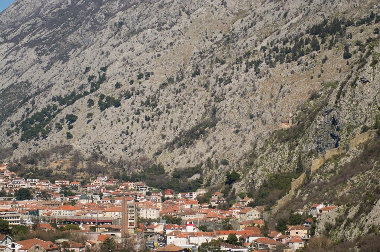 Apartments Mezini 11 Kotor Eksteriør bilde