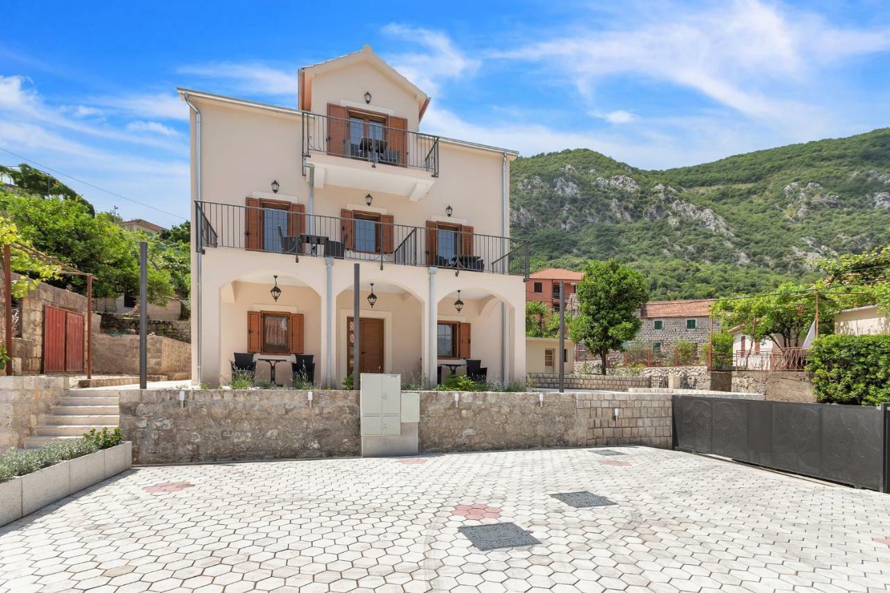 Apartments Mezini 11 Kotor Eksteriør bilde