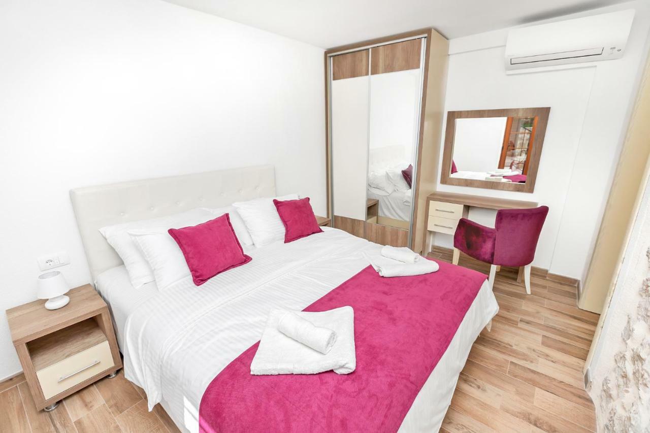 Apartments Mezini 11 Kotor Eksteriør bilde