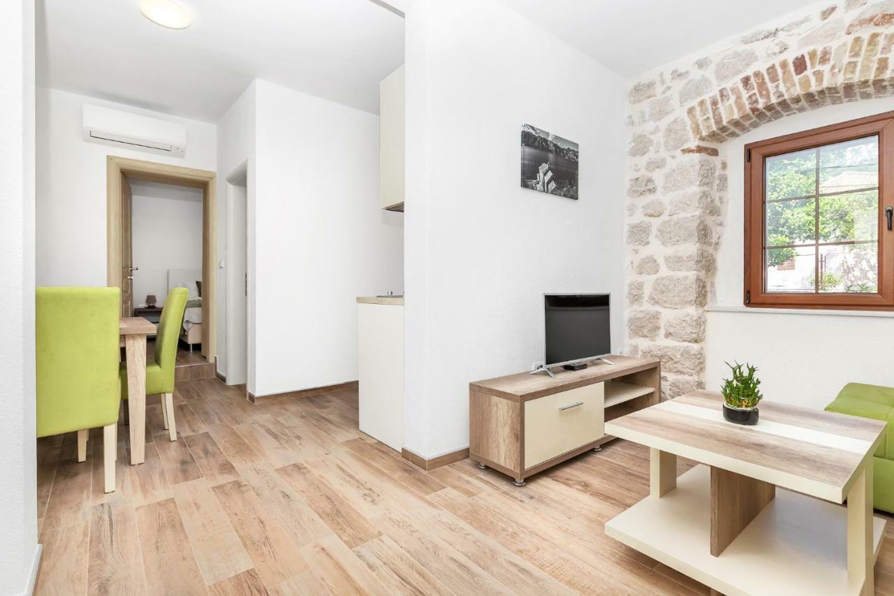 Apartments Mezini 11 Kotor Eksteriør bilde