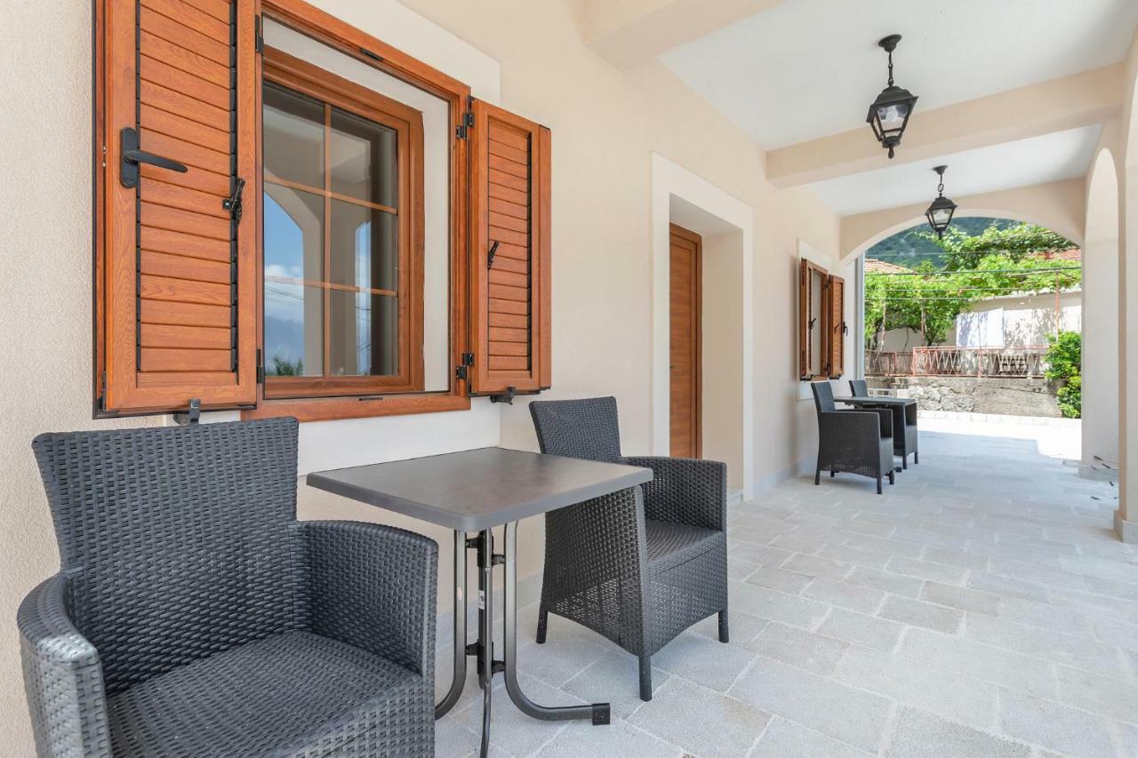 Apartments Mezini 11 Kotor Eksteriør bilde