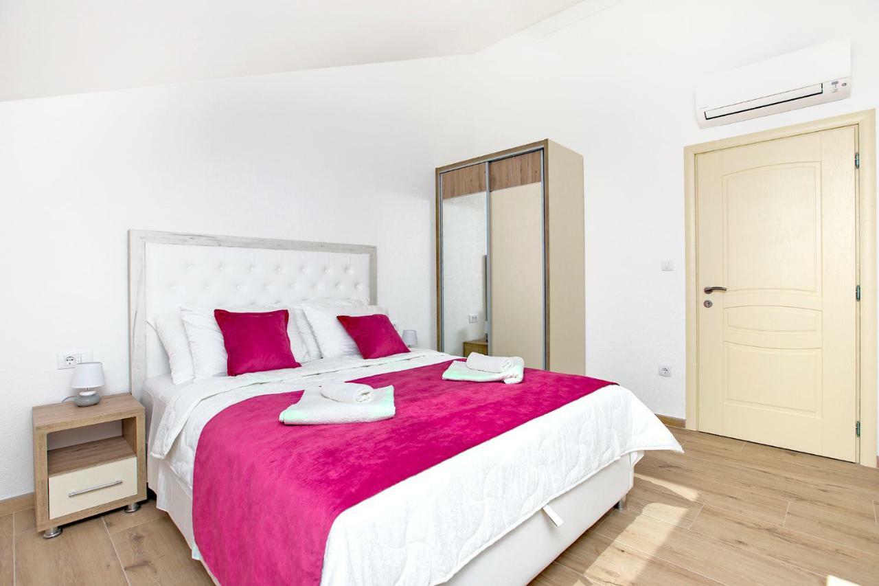 Apartments Mezini 11 Kotor Eksteriør bilde
