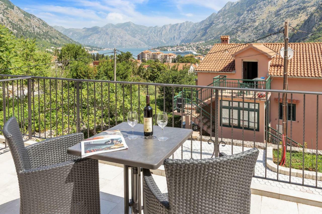 Apartments Mezini 11 Kotor Eksteriør bilde