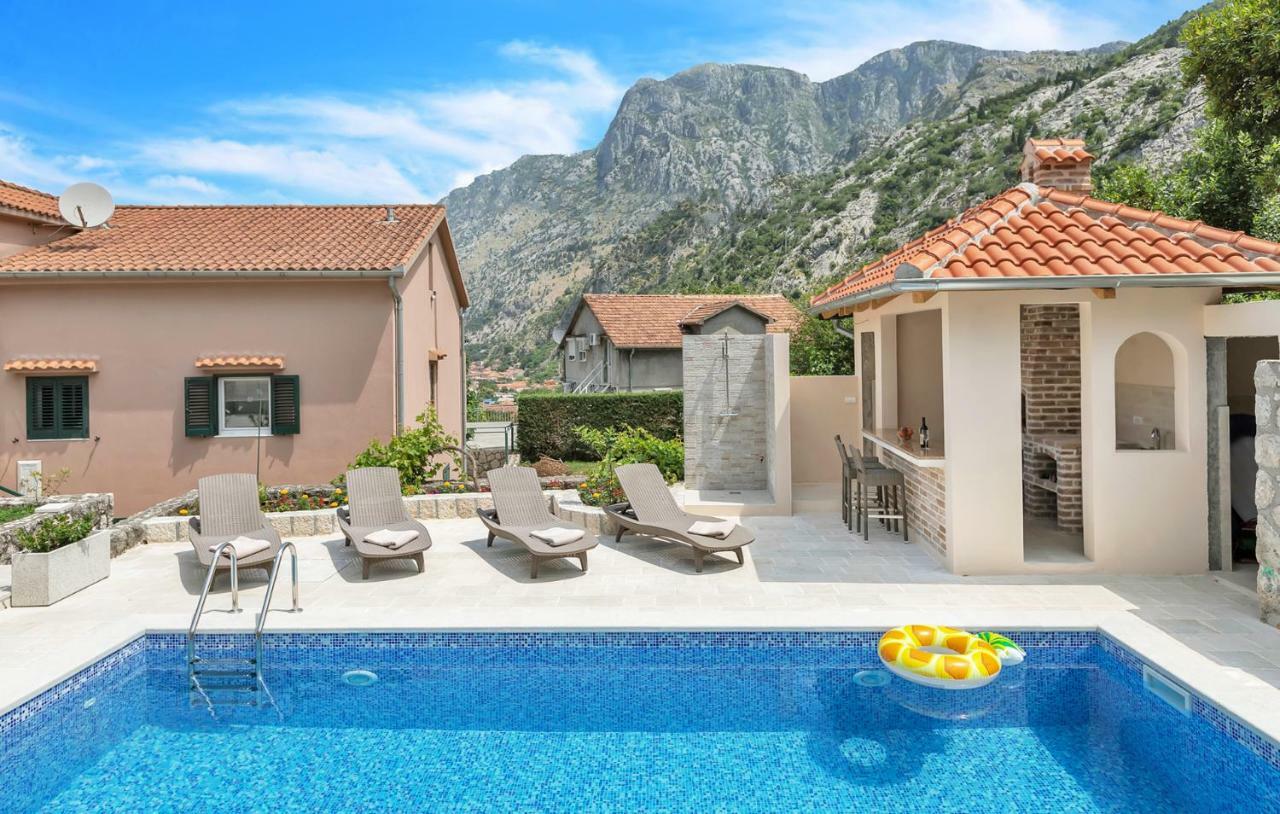 Apartments Mezini 11 Kotor Eksteriør bilde