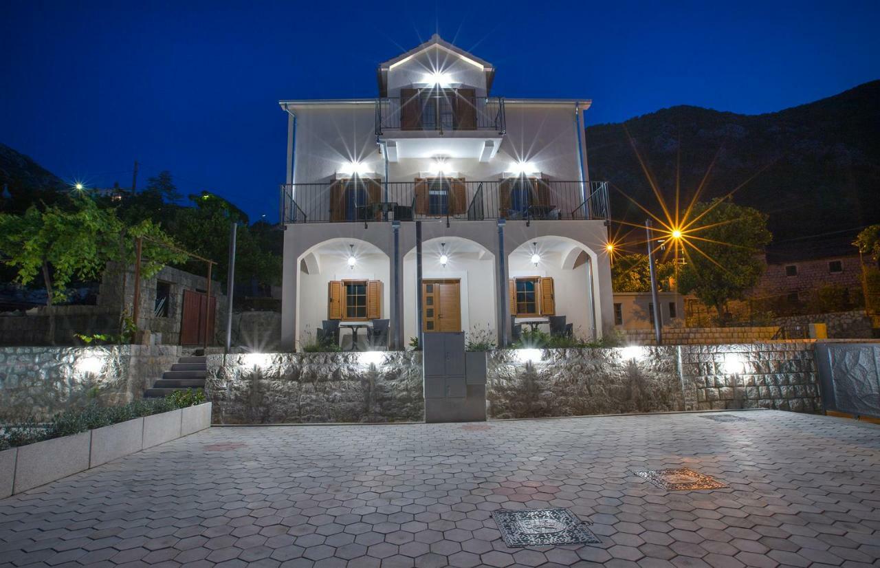 Apartments Mezini 11 Kotor Eksteriør bilde