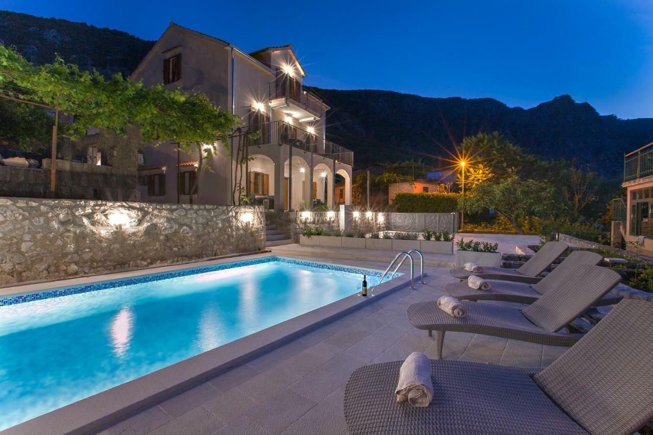 Apartments Mezini 11 Kotor Eksteriør bilde